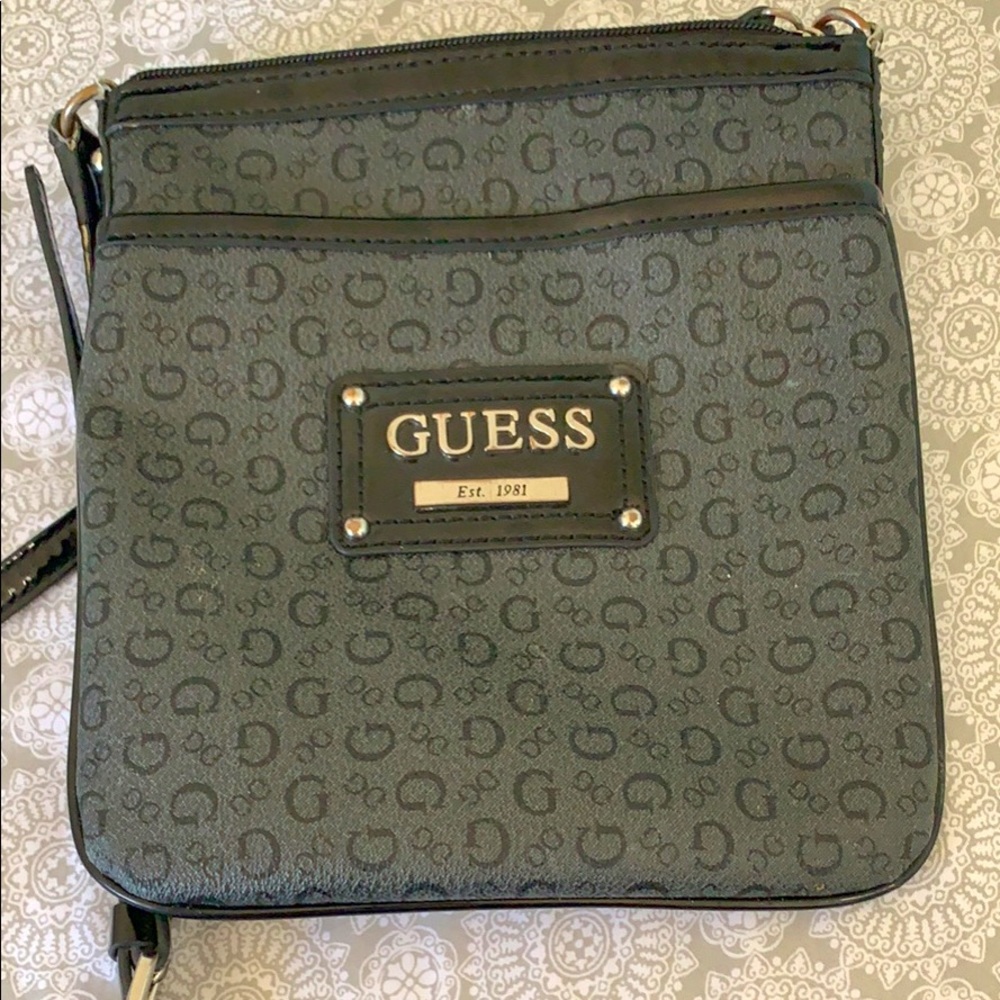 Guess purse